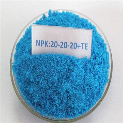 100 % Водоразтворим NPK 20-20-20+TE тор WSF